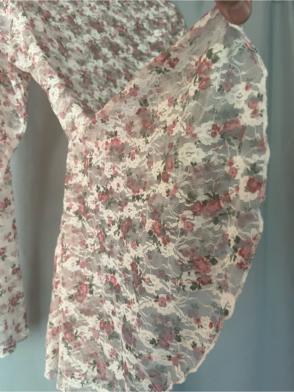Asymmetric Floral Lace Long-Sleeve Tunic - Pink/White - Picture 6 of 6